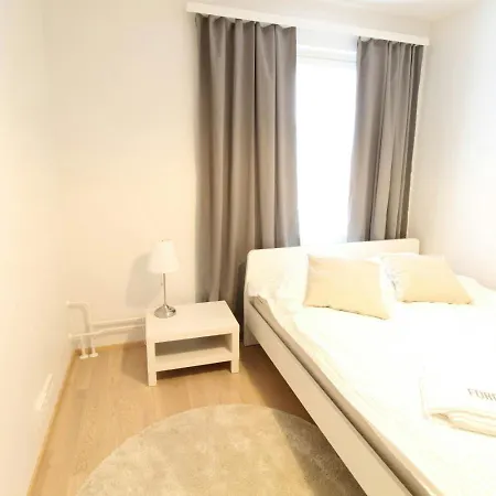 Spacious For 5 With Sauna * Vantaa