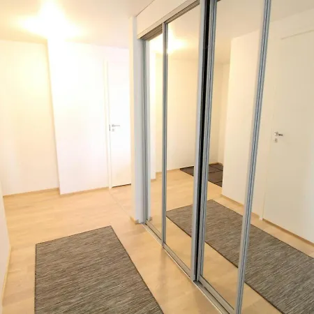 Апартаменты Spacious For 5 With Sauna *