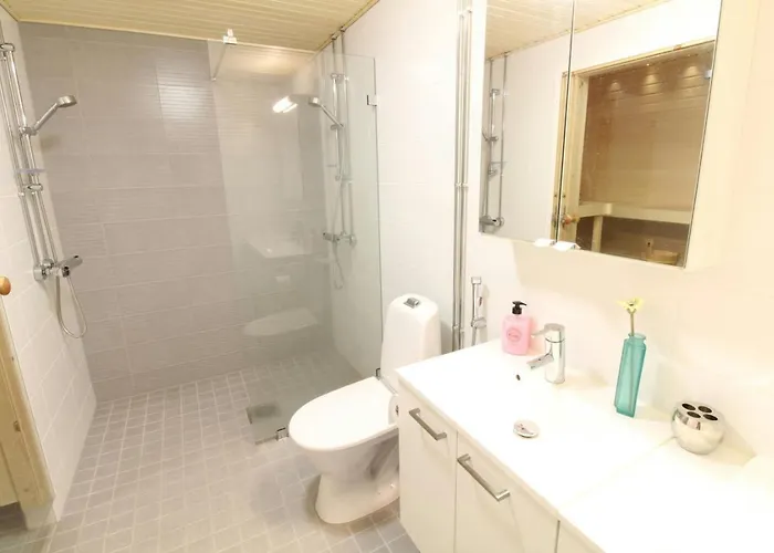 Spacious For 5 With Sauna *